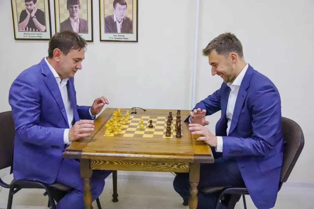 На алехинской земле открылся клуб Сергея Карякина