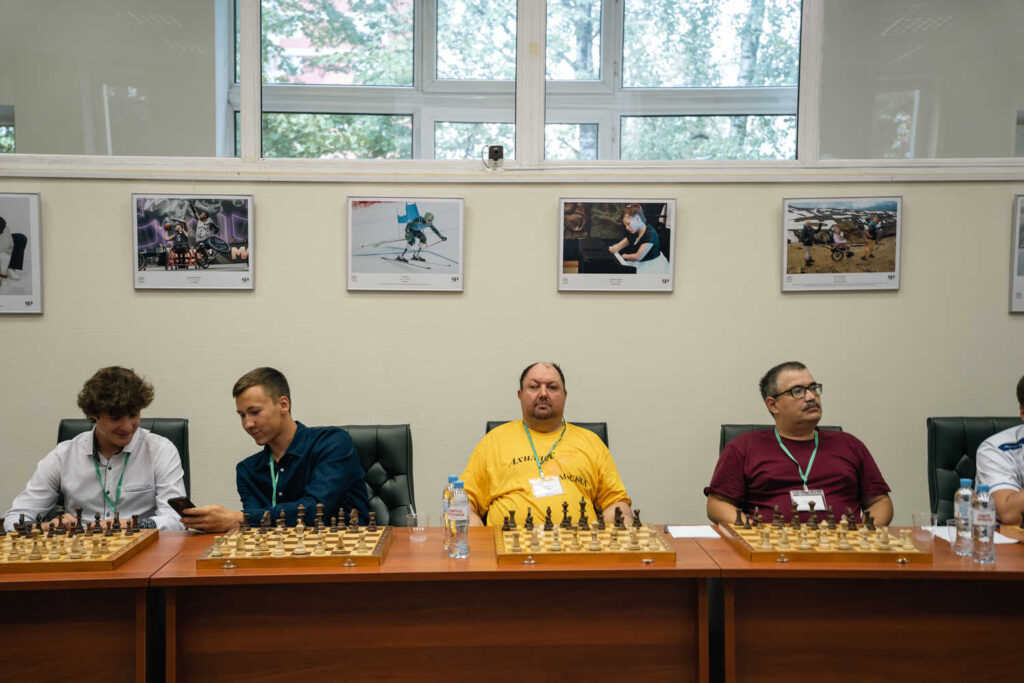 Подписание Соглашения с Всероссийским обществом инвалидов и сеанс одновременной игры Сергея Карякина, Москва, 22.07.2026